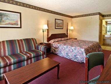 Super 8 By Wyndham Brunswick South I-95 Motel Ruang foto